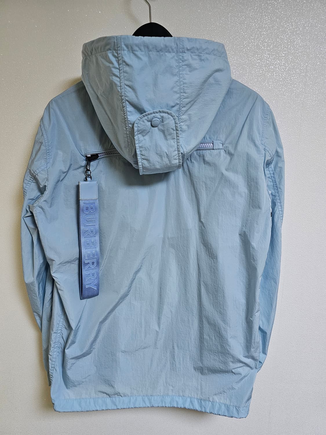 버버리 나일론 패커블 후드 자켓 상품이미지2