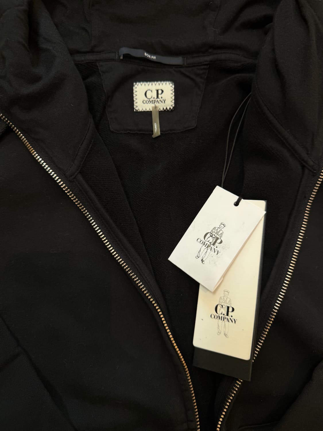 CP컴퍼니 고글&암렌즈 후드집업 블랙 M 새상품 상품이미지2