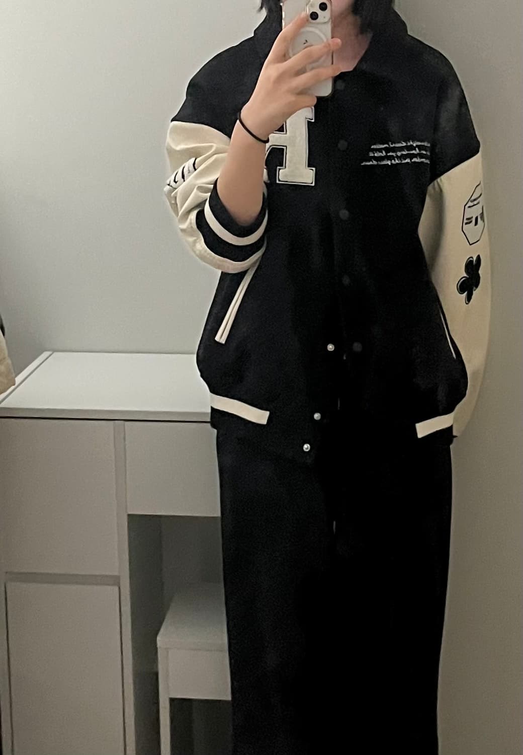 레이디 볼륨 바시티 자켓 상품이미지1