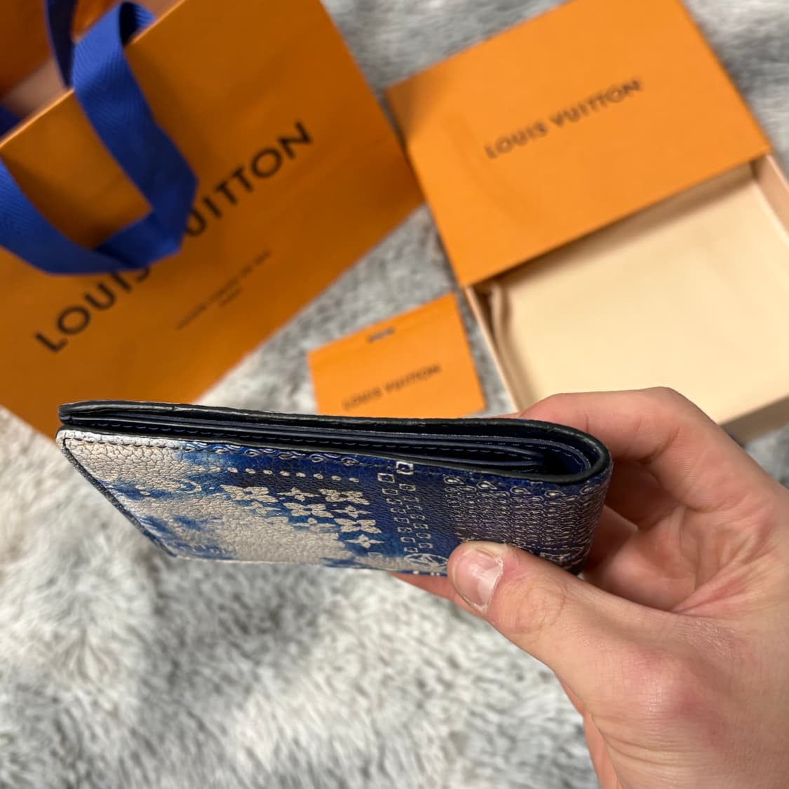 풀구성품 루이비통 반다나 슬렌더월릿 반지갑  상품이미지4