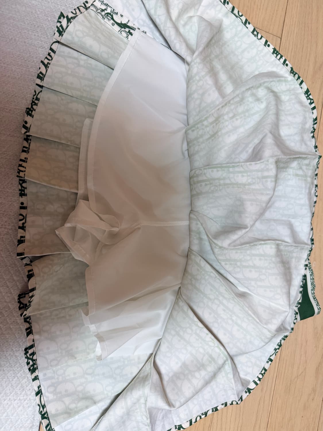 디올 플리츠 스커트s 상품이미지3