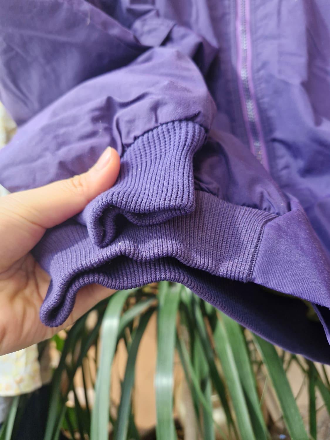 Z-486 파타고니아 쉘드 신칠라 봄버 웜업 자켓  상품이미지4