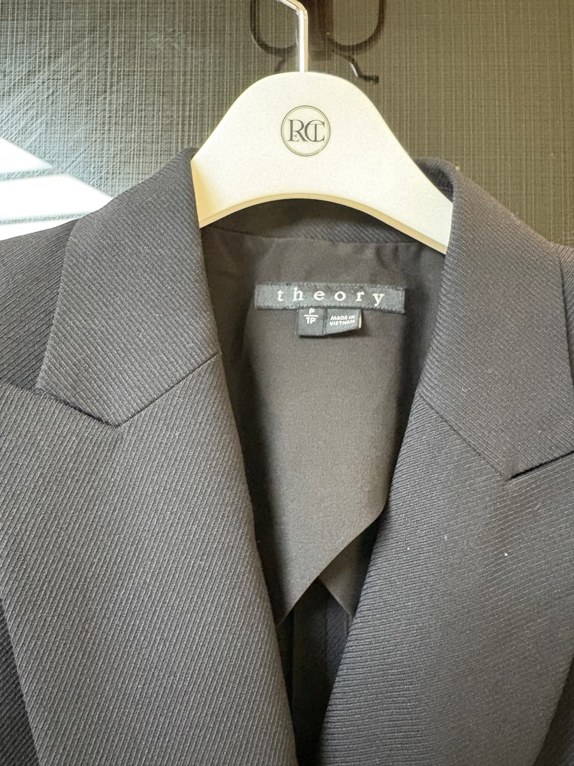 띠어리 블랙더블자켓 상품이미지3