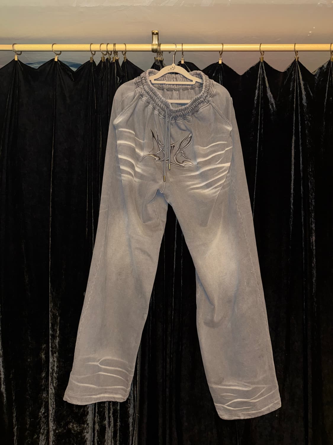 비엘알 BLR Embroidery Washed Pants 상품이미지4