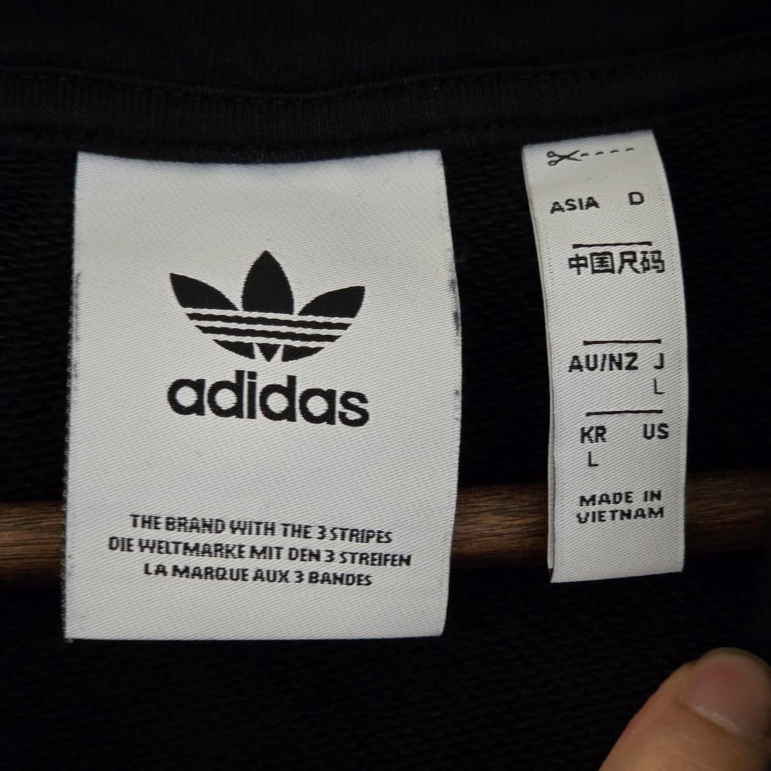 아디다스 올블랙 파이어버드 자수 로고 후드티 상품이미지10