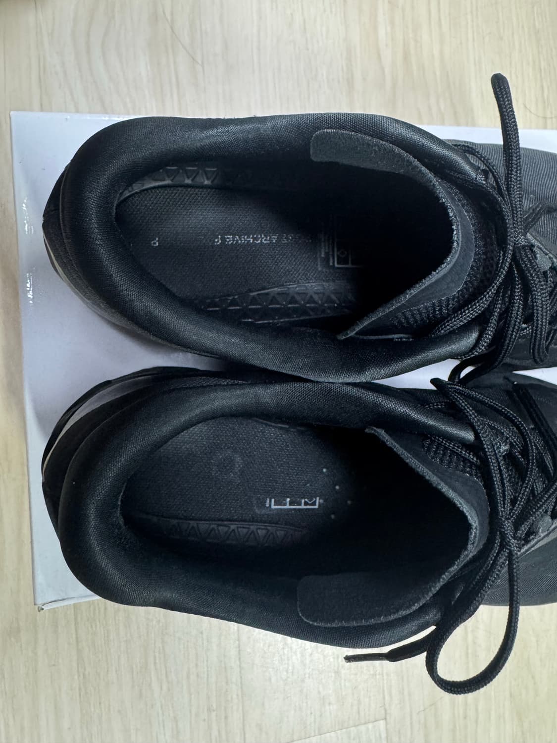 온러닝 파프 클라우드 벤쳐 블랙 250 상품이미지2