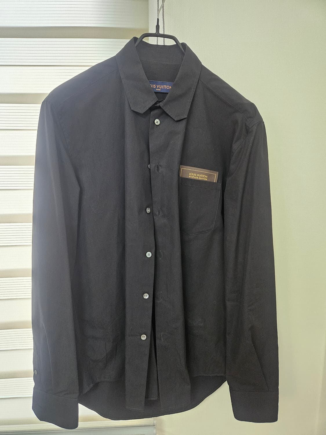 루이비통 블랙셔츠 상품이미지1