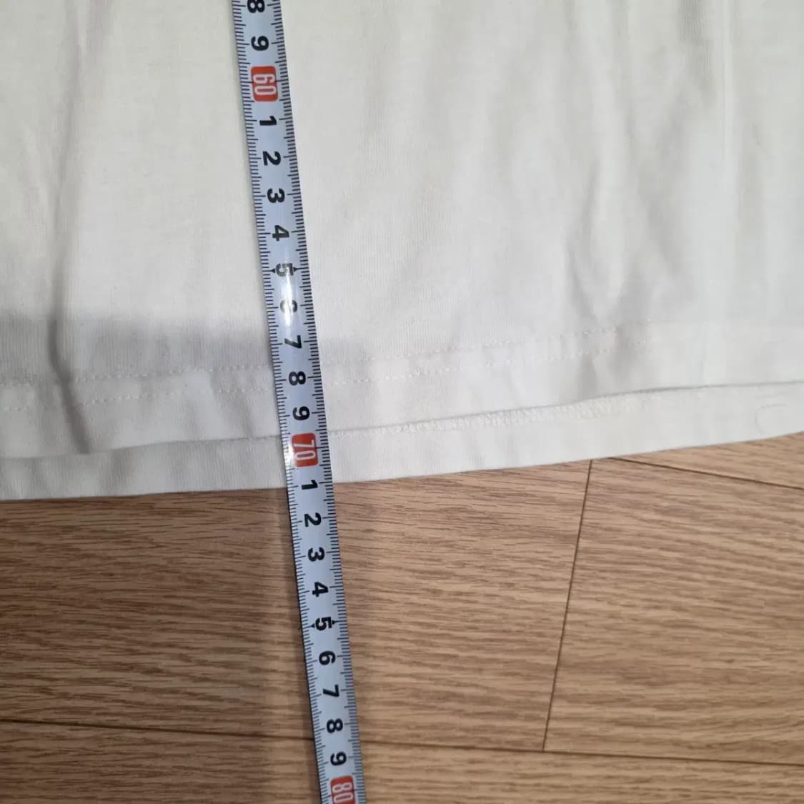 흰색 아디다스 반팔 티셔츠 M 상품이미지9