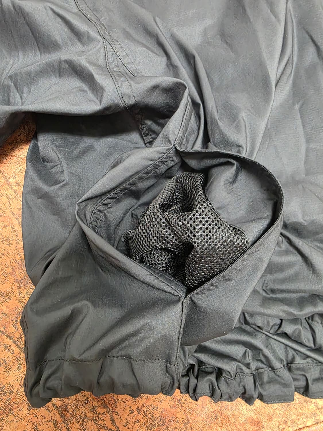 유니클로 x 띠어리 여성 오버핏 패커블 바람막이 자켓 S 상품이미지8