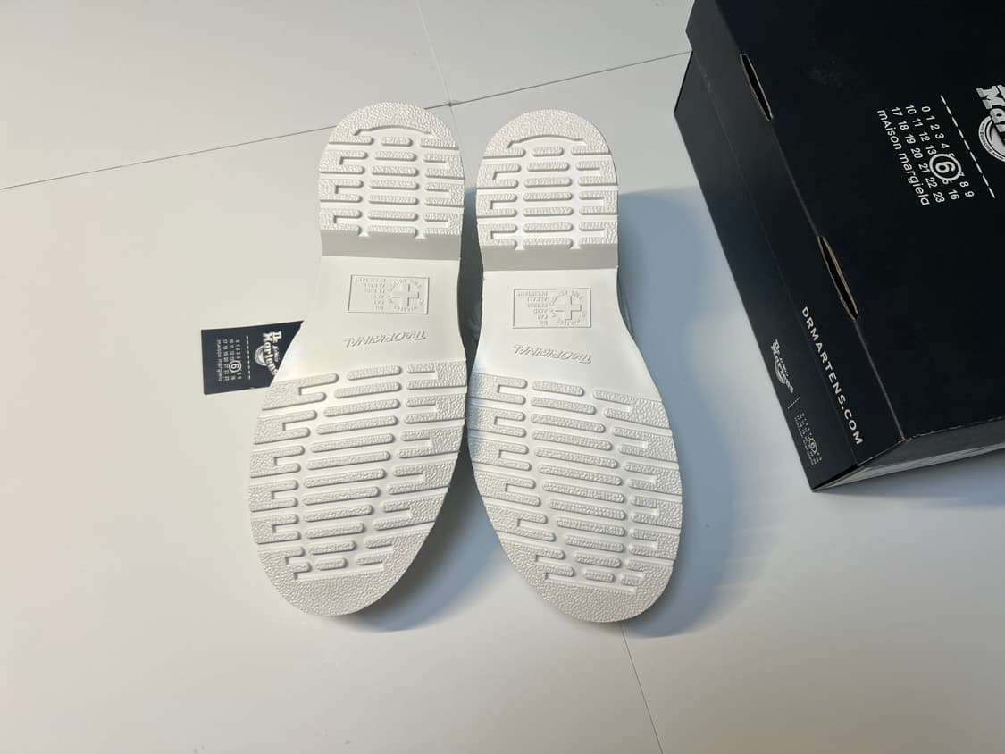 닥터마틴 x MM6 로퍼 상품이미지8