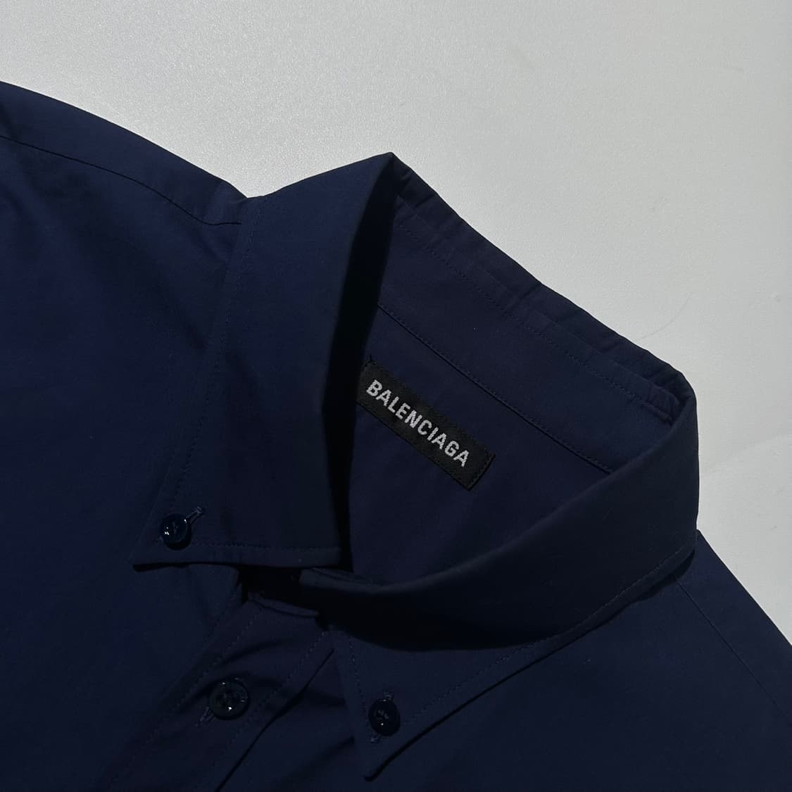 (매장판) 발렌시아가 백로고 셔츠 네이비 상품이미지4