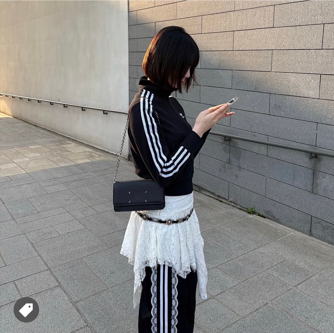 메종 마르지엘라 포 스티치 체인 플랩 지갑백 블랙 상품이미지8