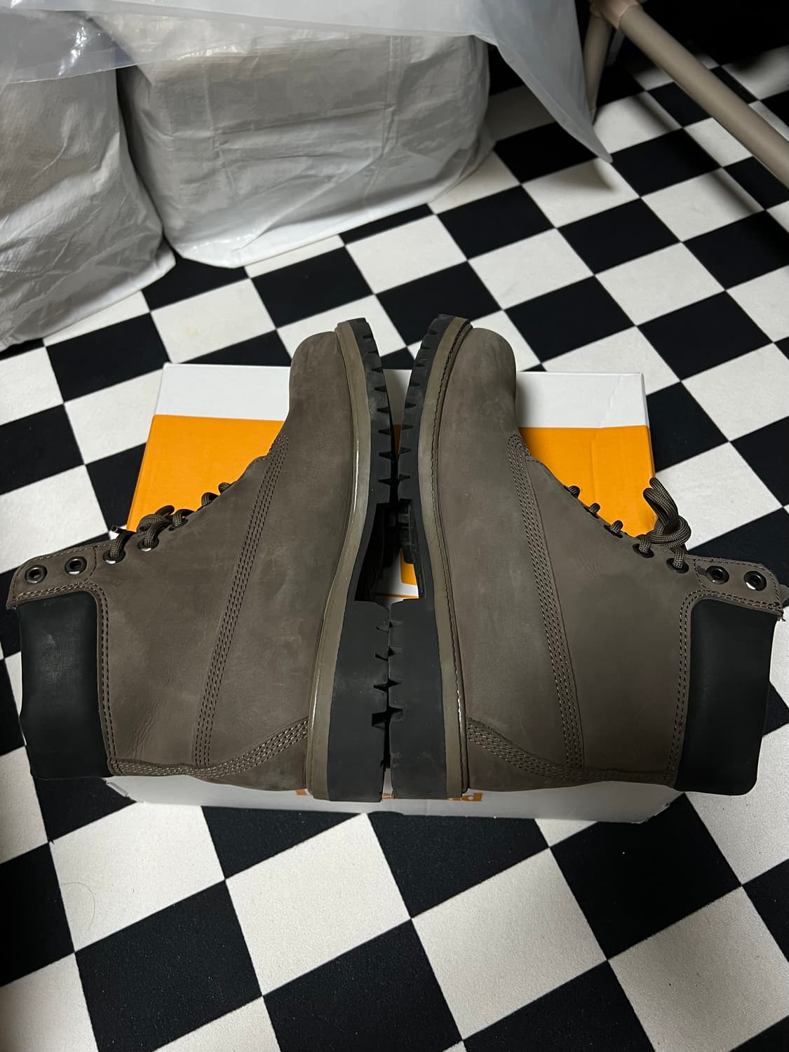 [8.5, 265] 팀버랜드 6인치 프리미엄 부츠 브라운 워커 상품이미지3