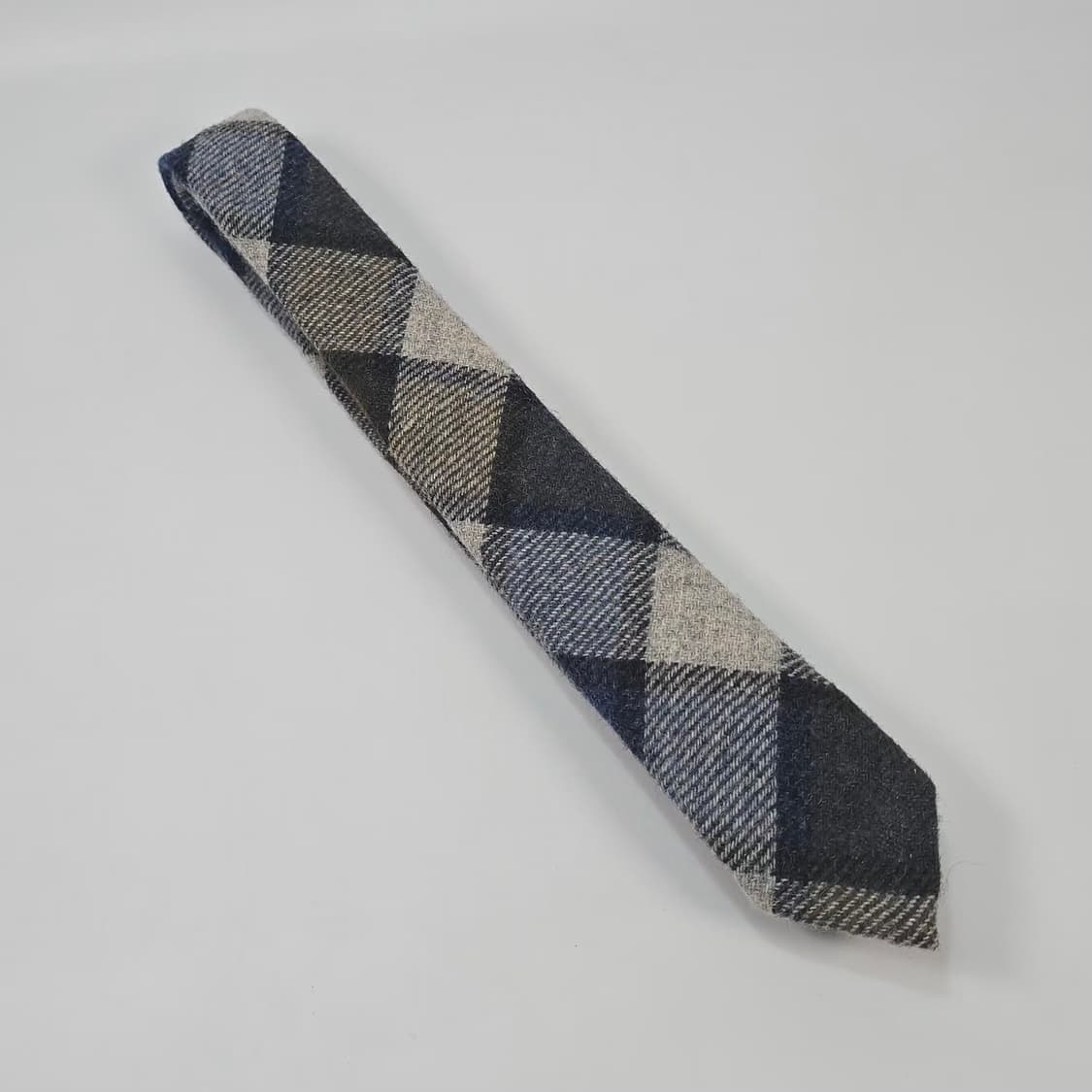 톰브라운 체크 울 타이 상품이미지1