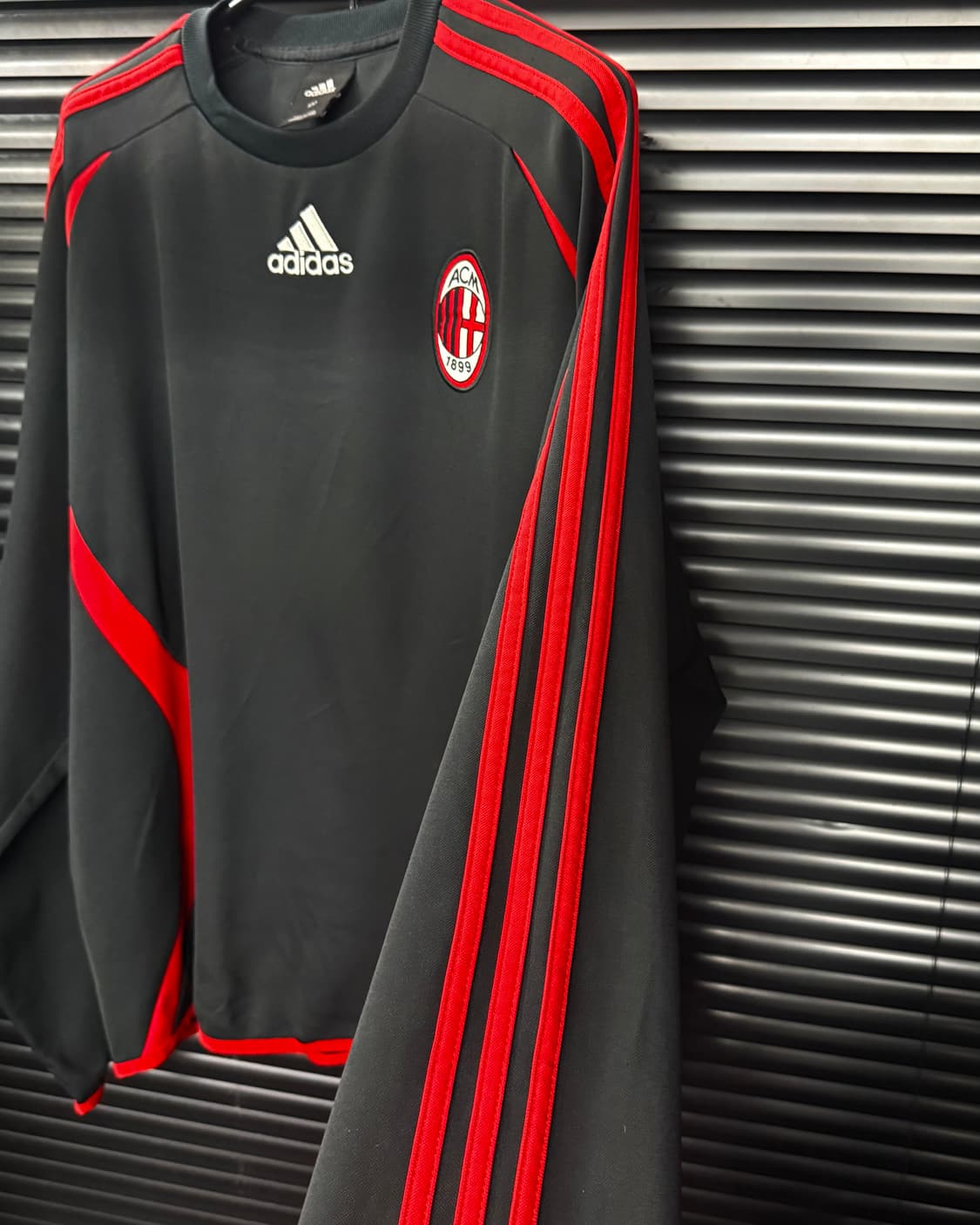 아디다스 AC밀란 클라이마 웜 블랙 레드 빨검 긴팔 티셔츠 축구 유니폼  상품이미지7