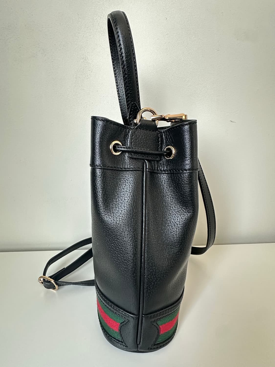 구찌 오피디아 버킷백 스몰 블랙 상품이미지4