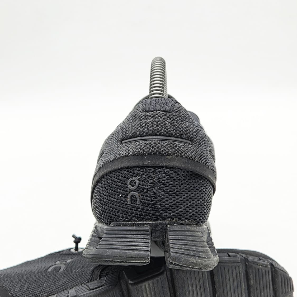 온 러닝 클라우드 블랙 (260) 상품이미지2