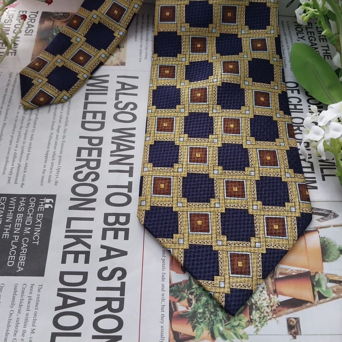 파코라반 실크 네이비&라임 기하패턴 넥타이 9.5cm A+등급 K1509 상품이미지4