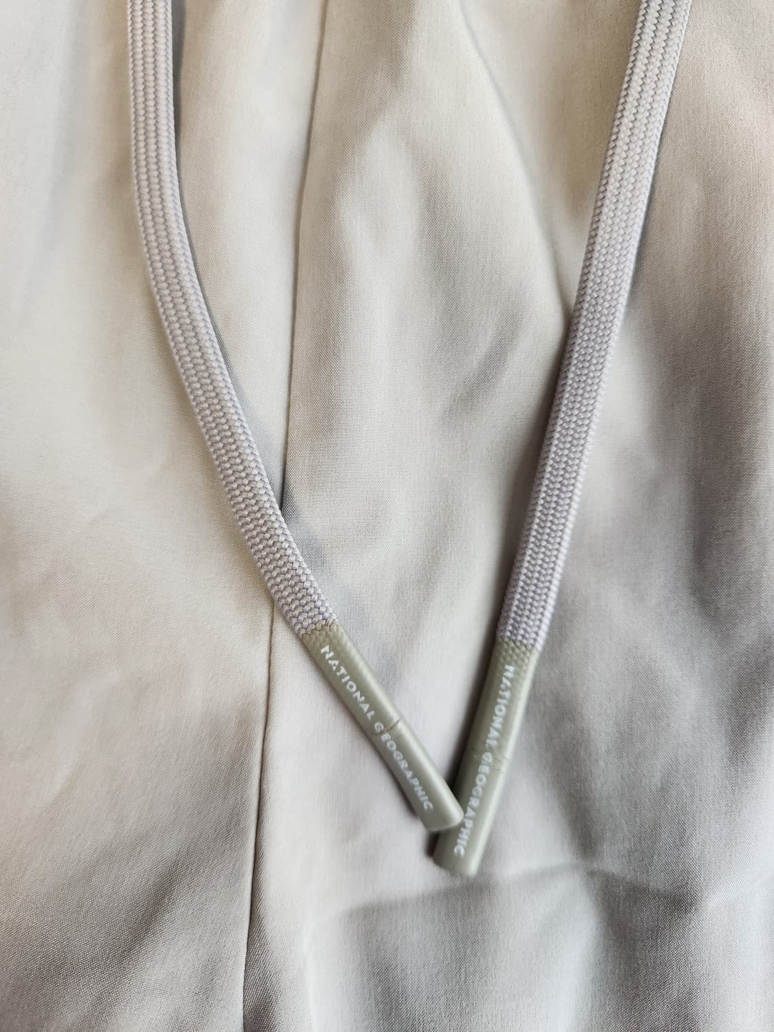 내셔널지오그래픽 남녀공용 우븐 반바지 N232UPB900 사이즈100L
 상품이미지5