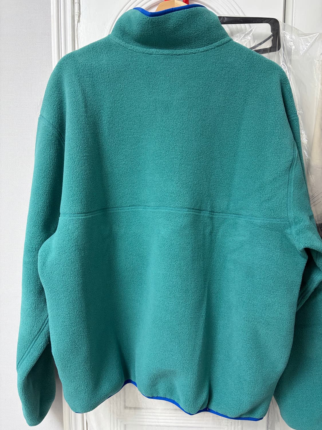 엘엘빈 플리스 풀오버 러스틱그린 L 새상품 판매합니다 상품이미지2