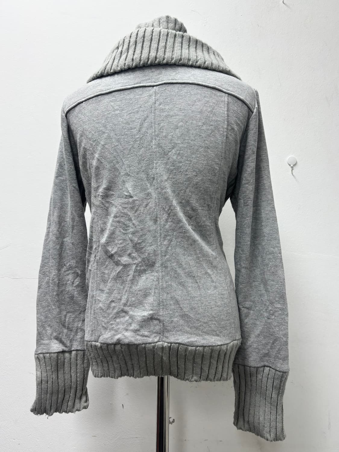 [2000s COLZA]Y2K Rare Neck Buckle Grey Z 상품이미지5