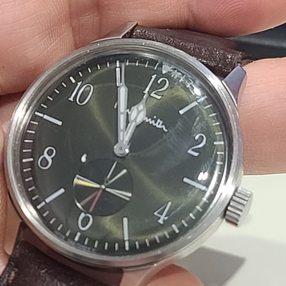 폴스미스시계 쿼츠무브먼트 정상작동 시계단품 팝니다. 상품이미지3