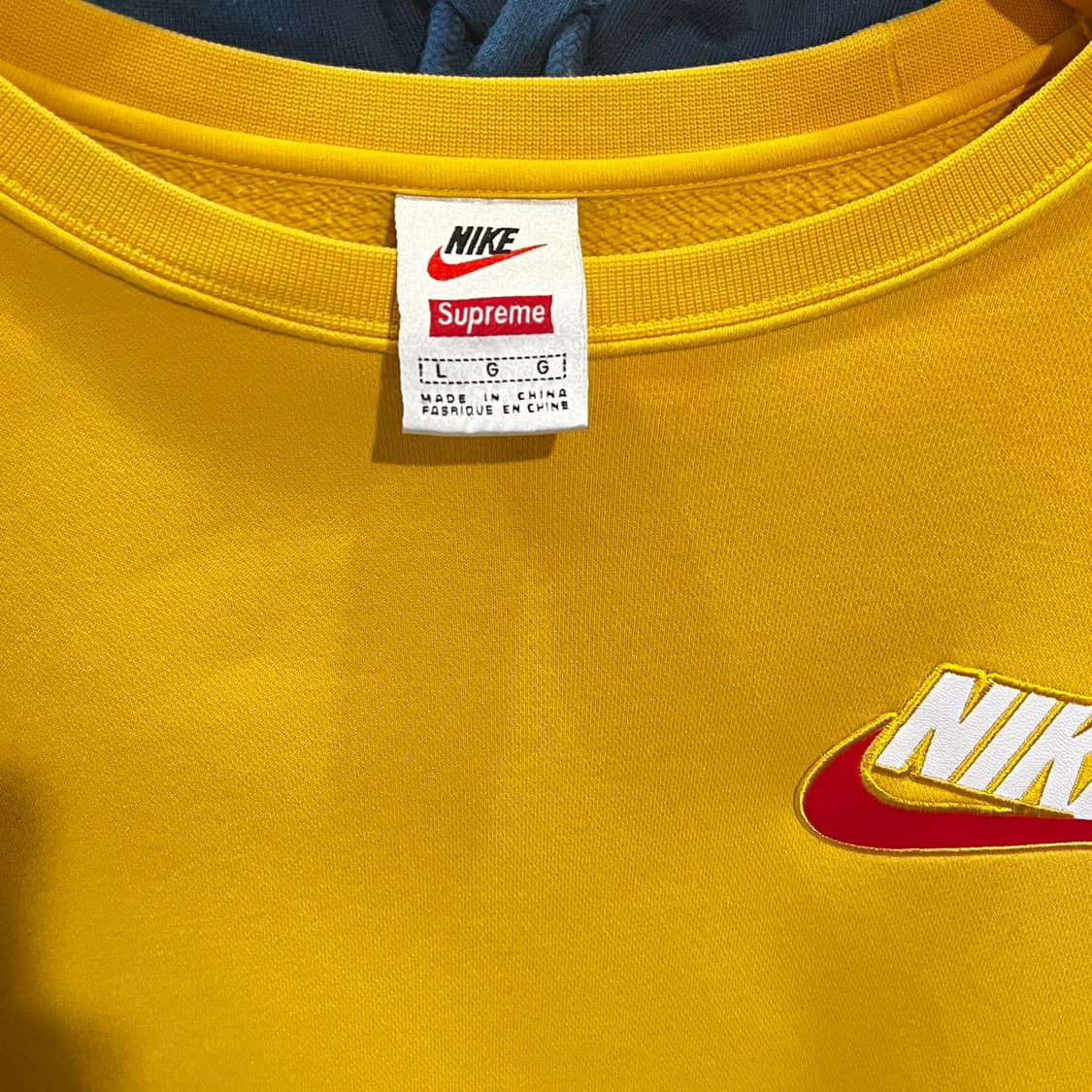 슈프림 x 나이키 18FW 크루넥 머스타드 상품이미지4