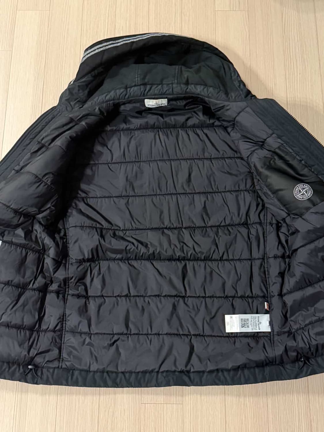 {S급/XL} 스톤아일랜드 마이크로랩스 패딩 다크 네이비 상품이미지9