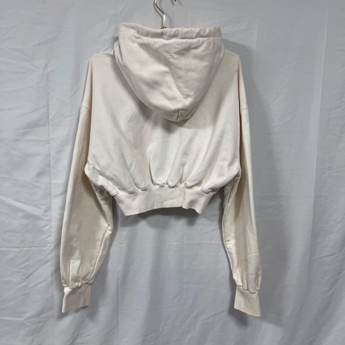 우알롱 시그니처 크롭 후드집업 상품이미지2