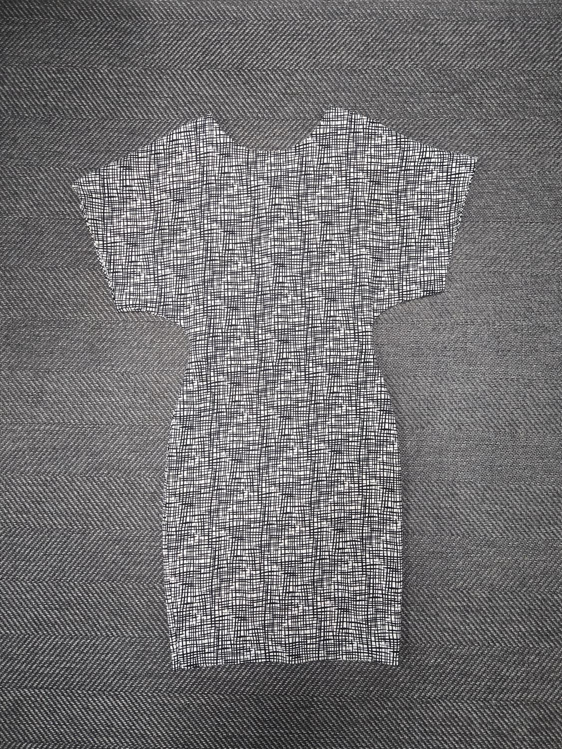 모조에스핀 원피스  상품이미지2