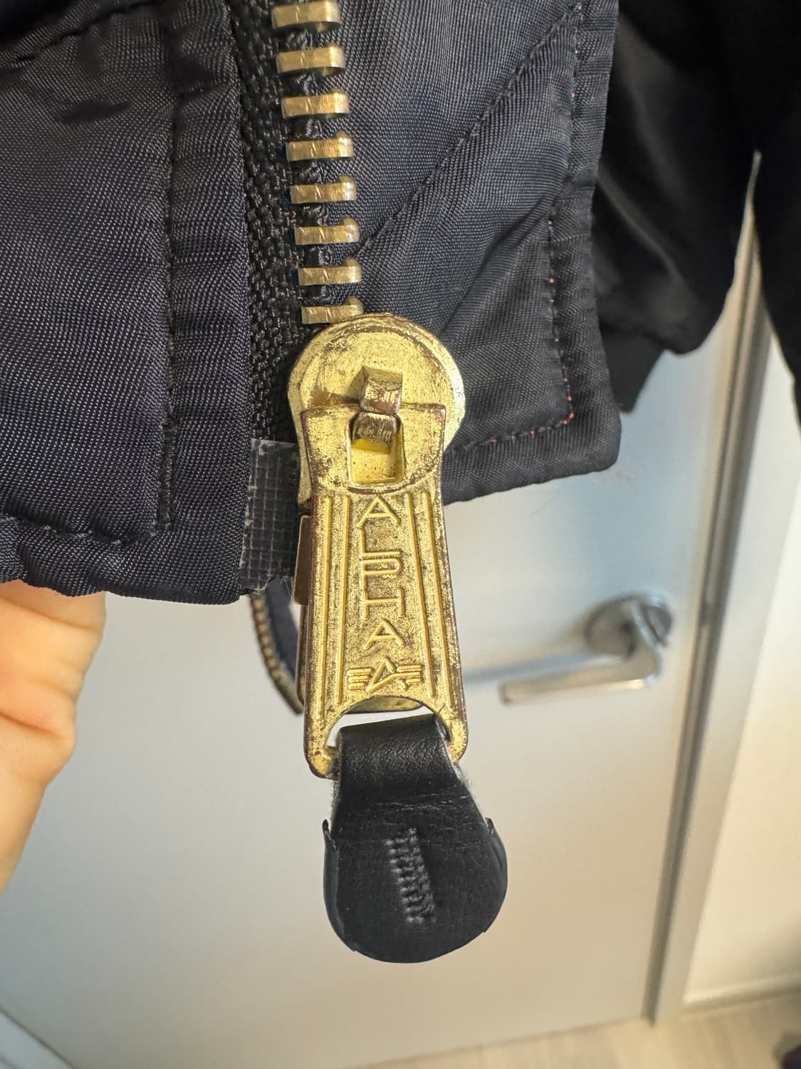 알파인더스트리 베트멍 ma-1 상품이미지5