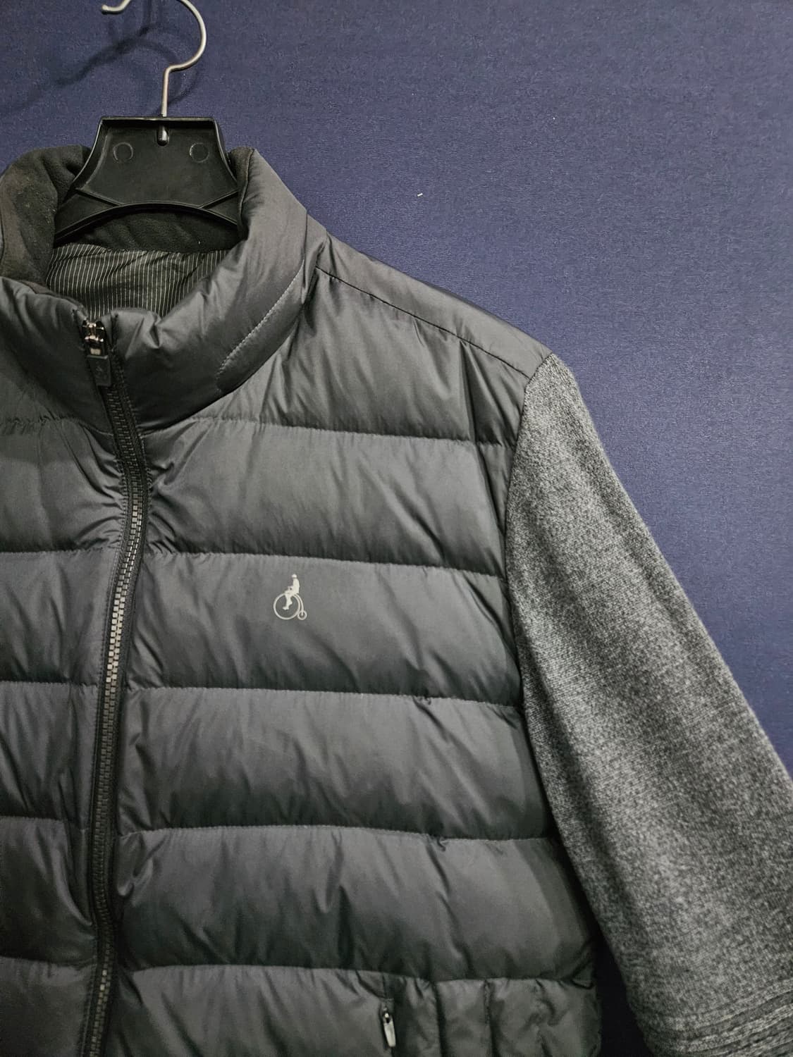 빈폴골프 다크그레이 남성 슬림핏 100~105 구스다운 골프경량패딩 상품이미지4