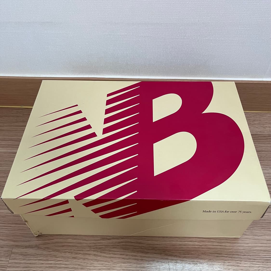 뉴발란스 990v4 상품이미지3