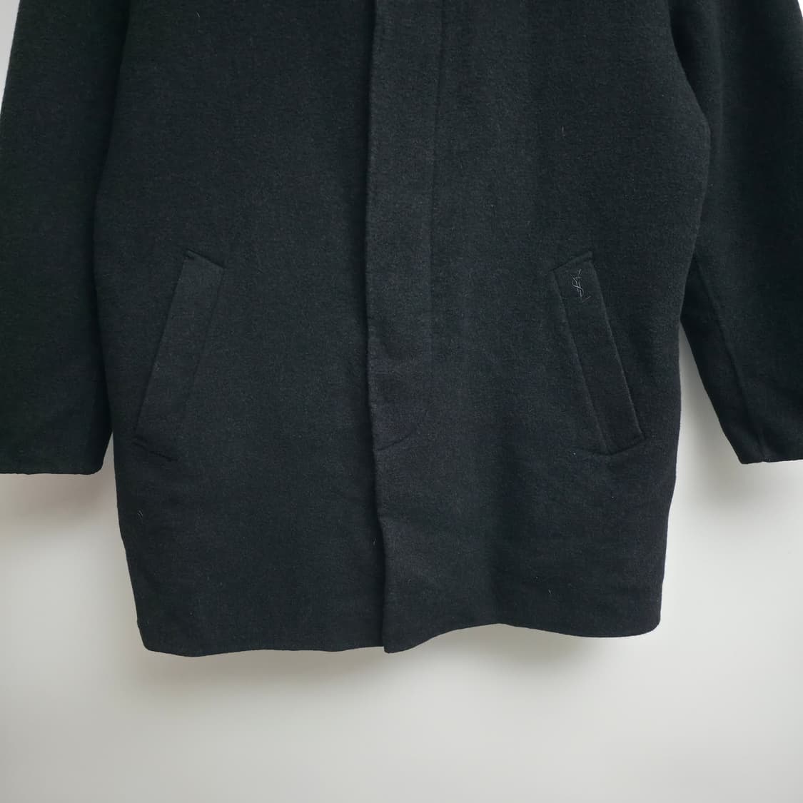 [M] 입생로랑 블랙 울 코트 상품이미지3