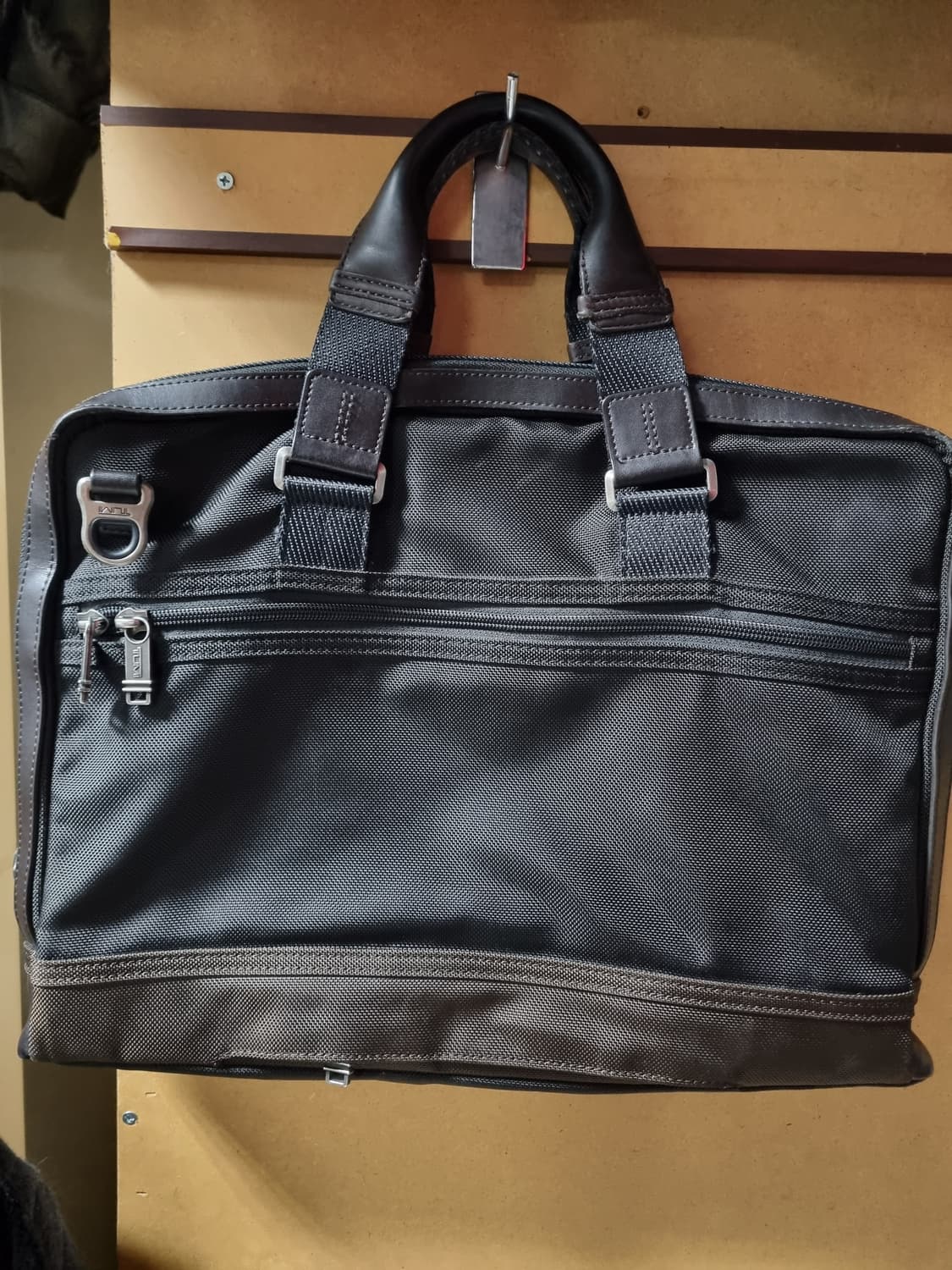 투미 남성 서류가방  상품이미지2