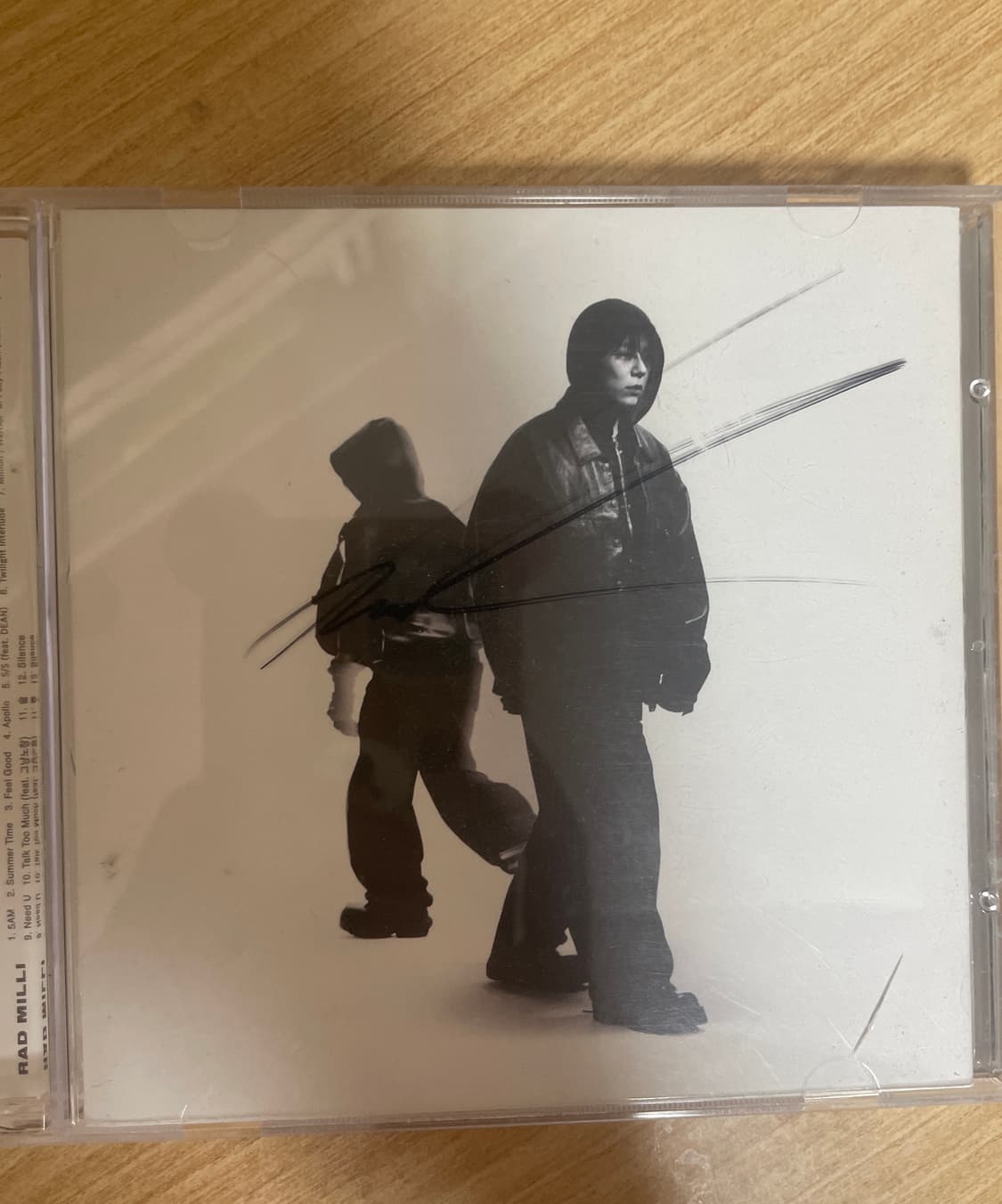 라드밀리 앨범CD 싸인반  상품이미지1