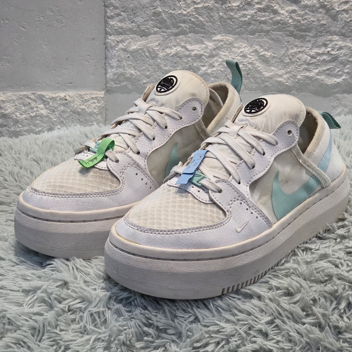 8a-23:나이키 로우 컷 스니커즈 화이트/민트 (23.5cm)-세탁 상품이미지1