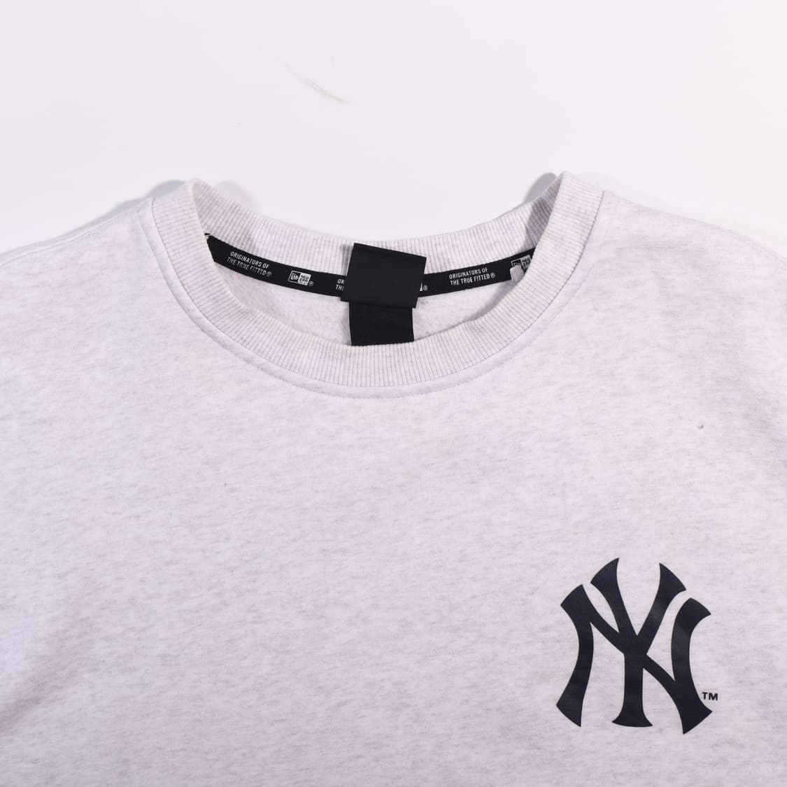 뉴에라 맨투맨 B545 상품이미지2