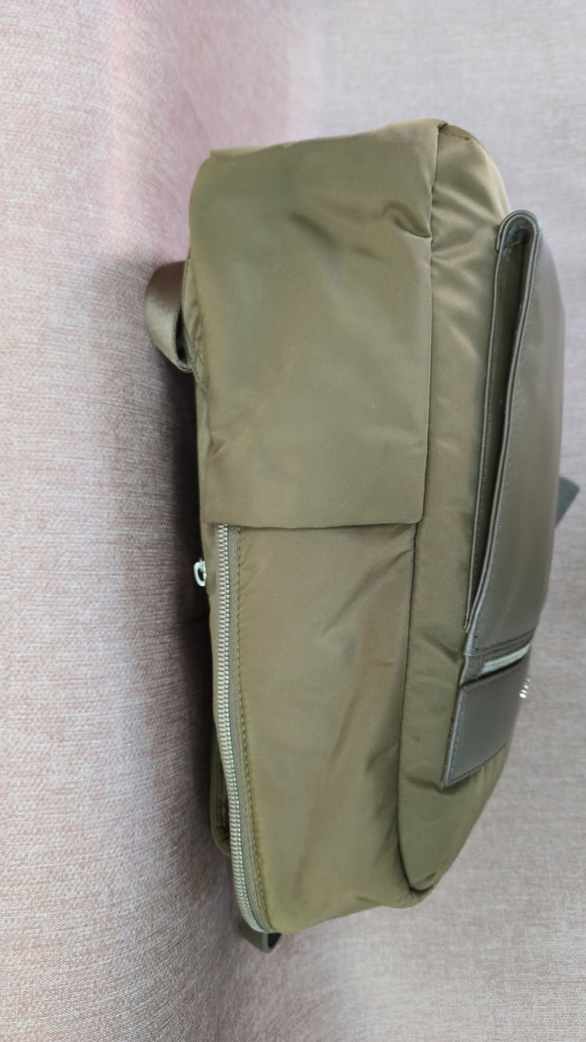 쌤소나이트의 APLEY 백팩 브라운 색상 상품이미지5