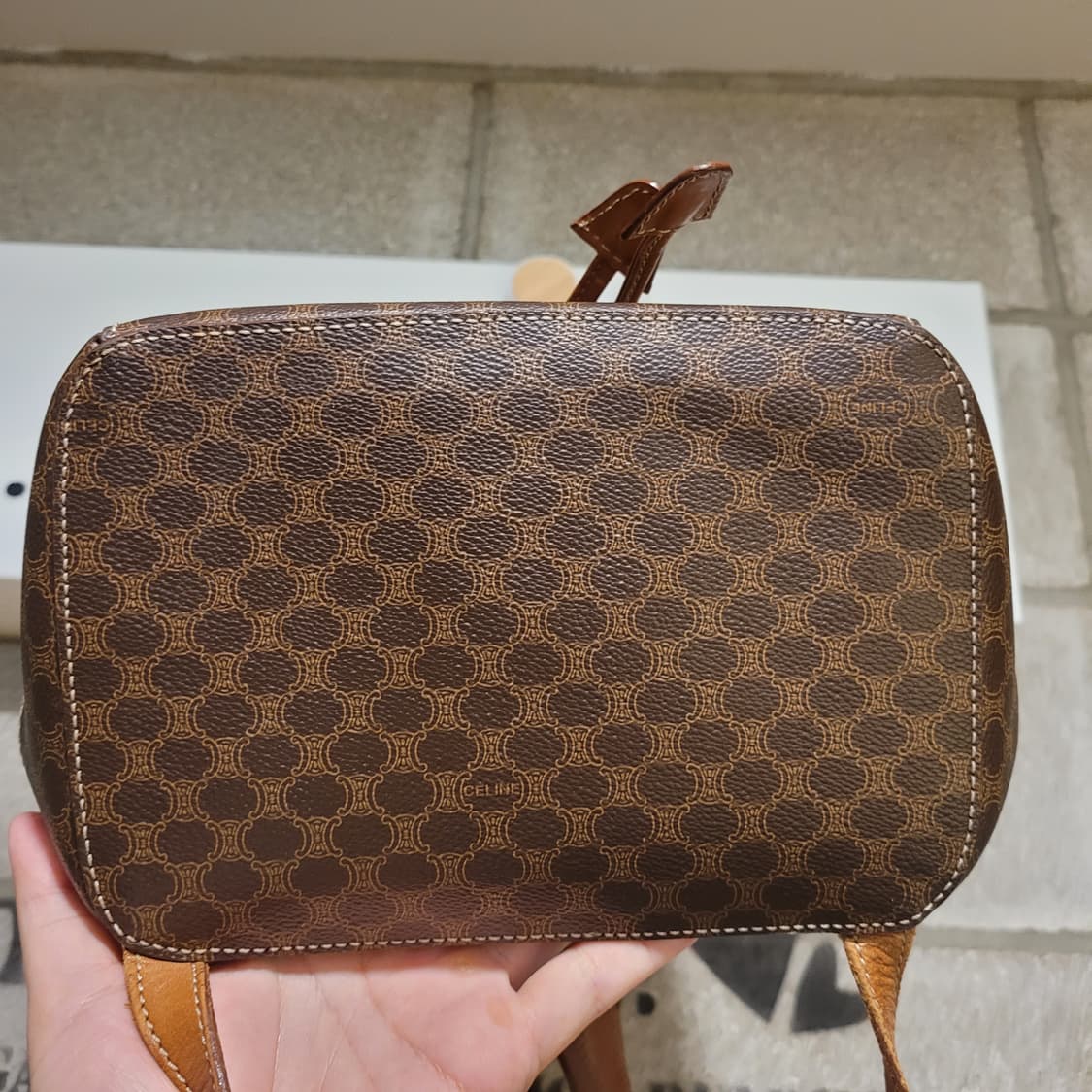 셀린느 마카담 블라종 백팩 상품이미지6