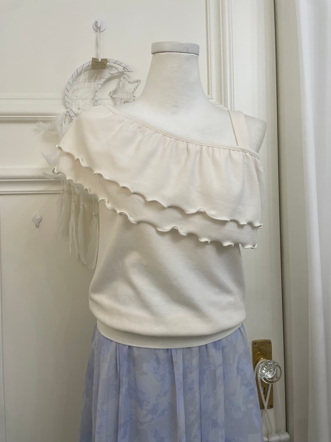 ivory one-shoulder wave layered top 상품이미지5