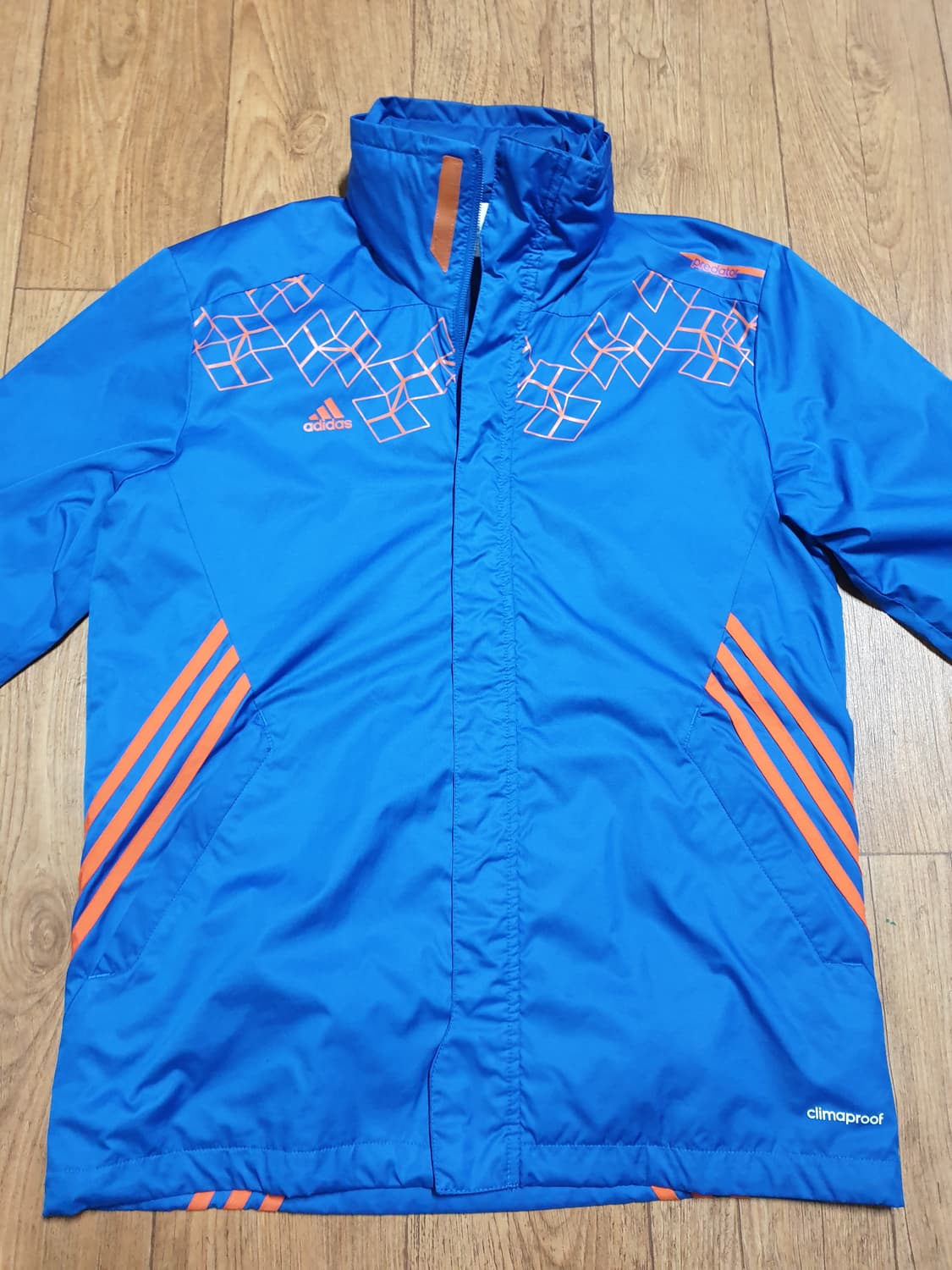 1189 아디다스 운동복 바람막이 95 사이즈입니다 상품이미지1