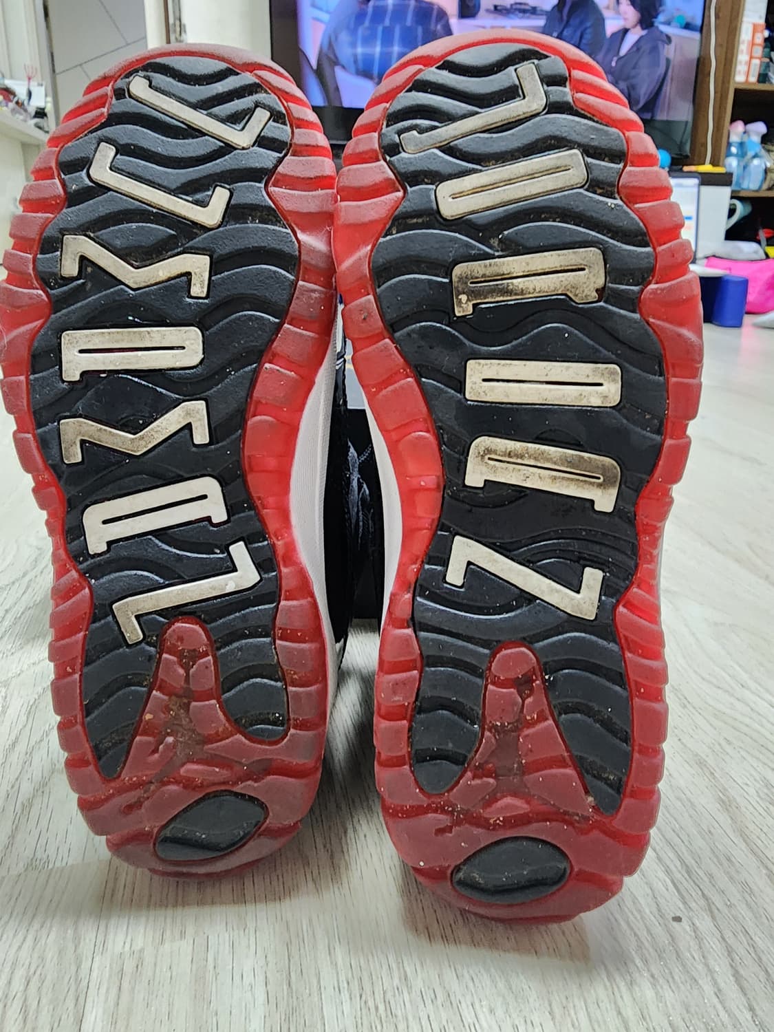 나이키 조던11 레트로 브레드 220 상품이미지8