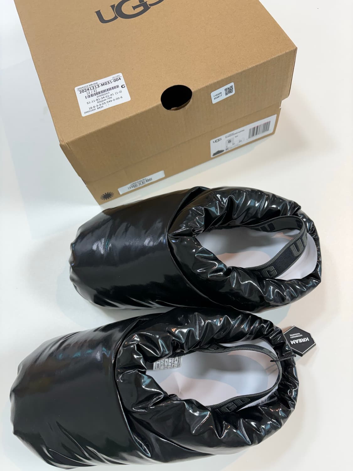 어그 스페이스슬라이더 슬리퍼 블랙 상품이미지3