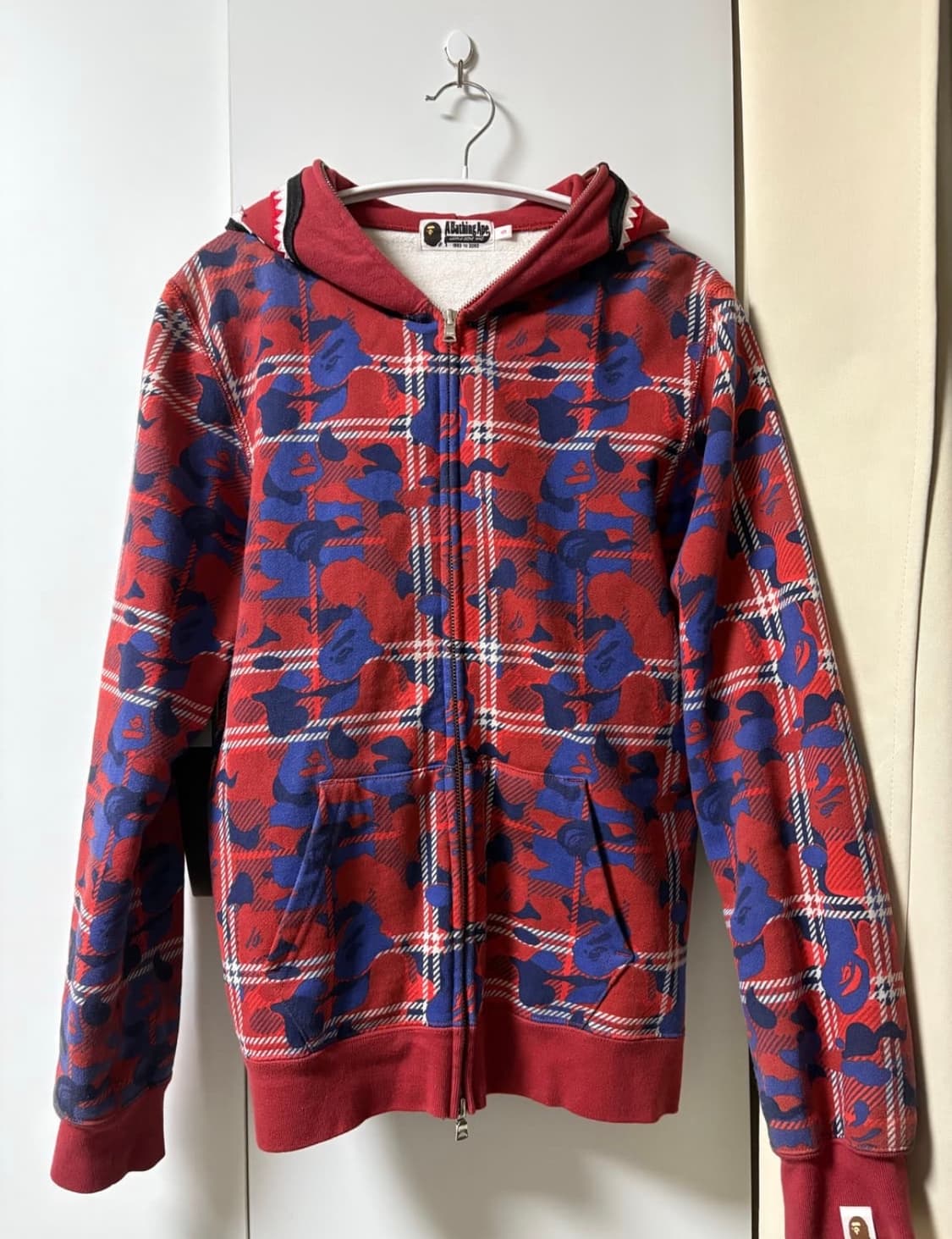 베이프 체크 카모플라주 후드집업 상품이미지1