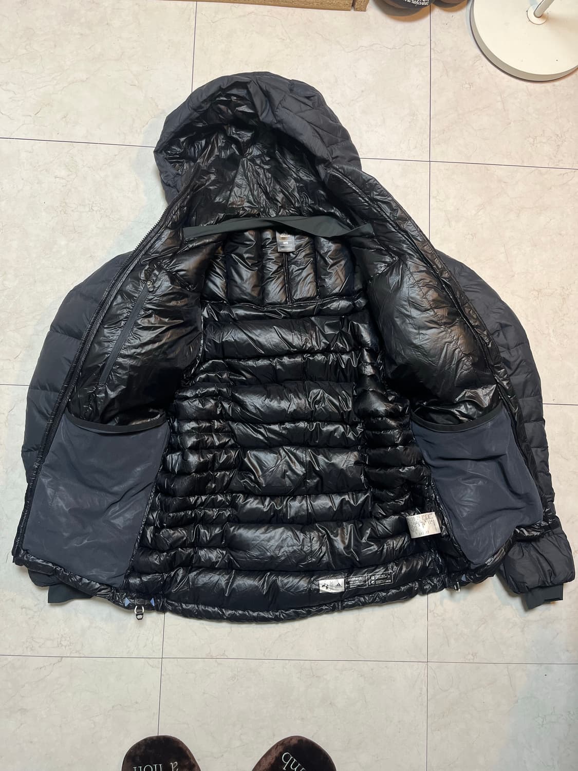 아디다스 테렉스 클라이마히트 구스다운 경량패딩 95 상품이미지4