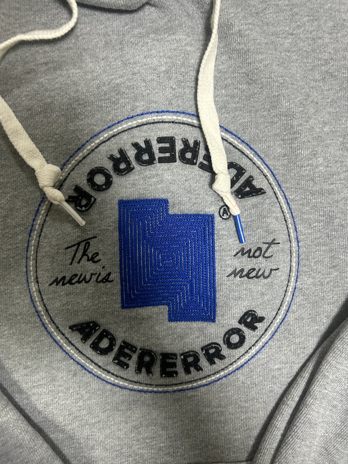 컨버스 x 아더에러 쉐입스 풀오버 후드 빈티지 상품이미지3