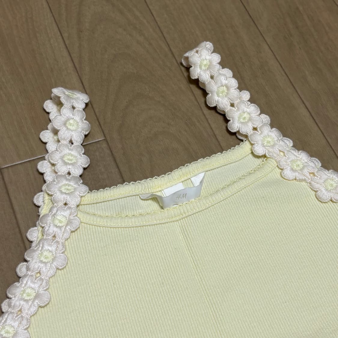 h&m 에이치앤엠 레이스 디테일 스트랩 탑 (새상품) 상품이미지2