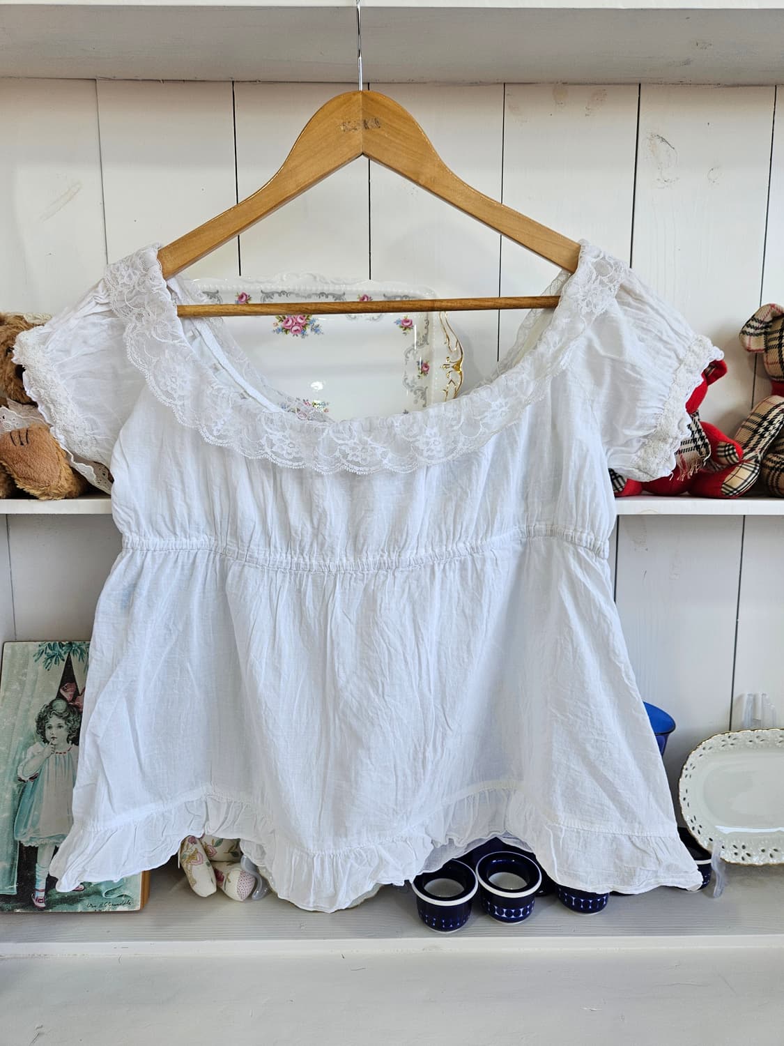 화이트 레이스 오프숄더 블라우스 상품이미지5