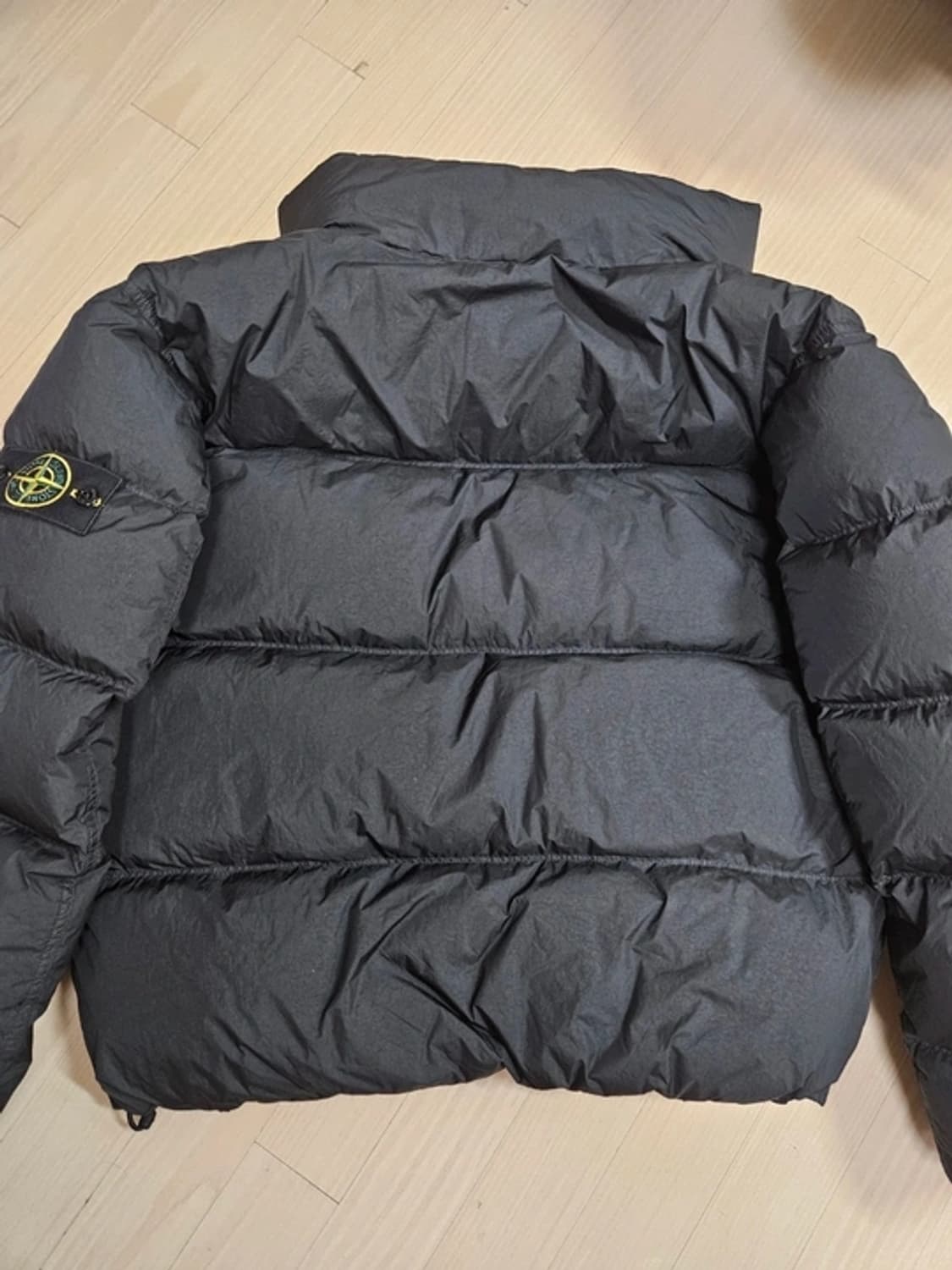 스톤아일랜드 크링클랩스 25fw 논후드 L 상품이미지3